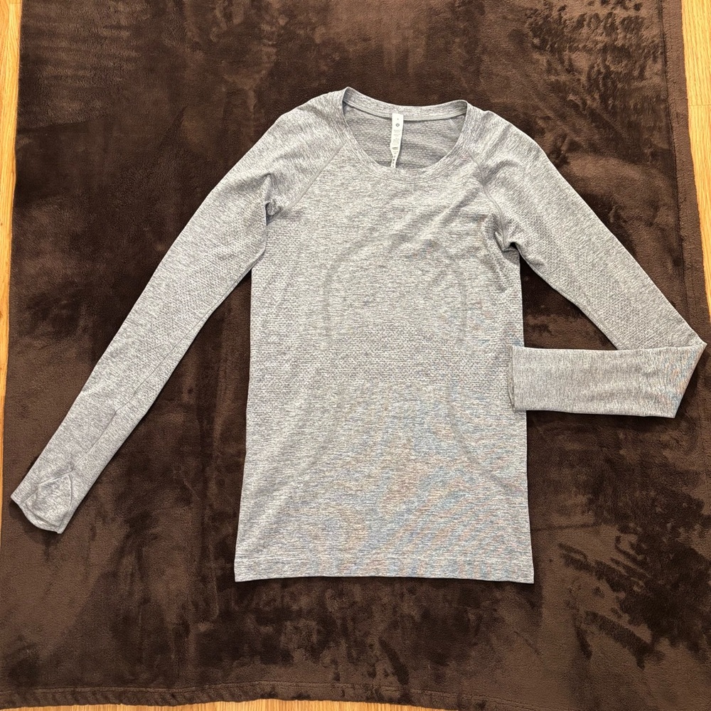 Lululemon Gray Swiftly Tech Long Sleeve Women’s Size 6 Shirt 2.0 Hip Length - Picture 1 of 7